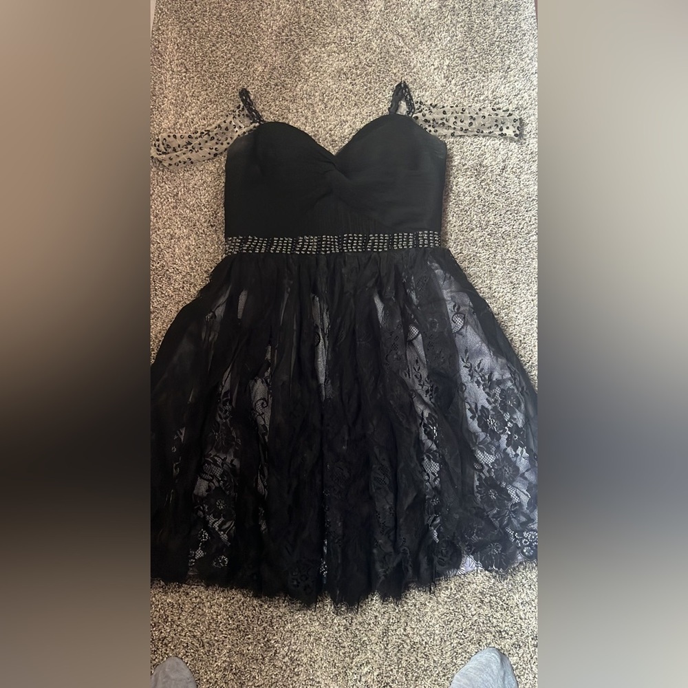 Black Lace Formal Dress